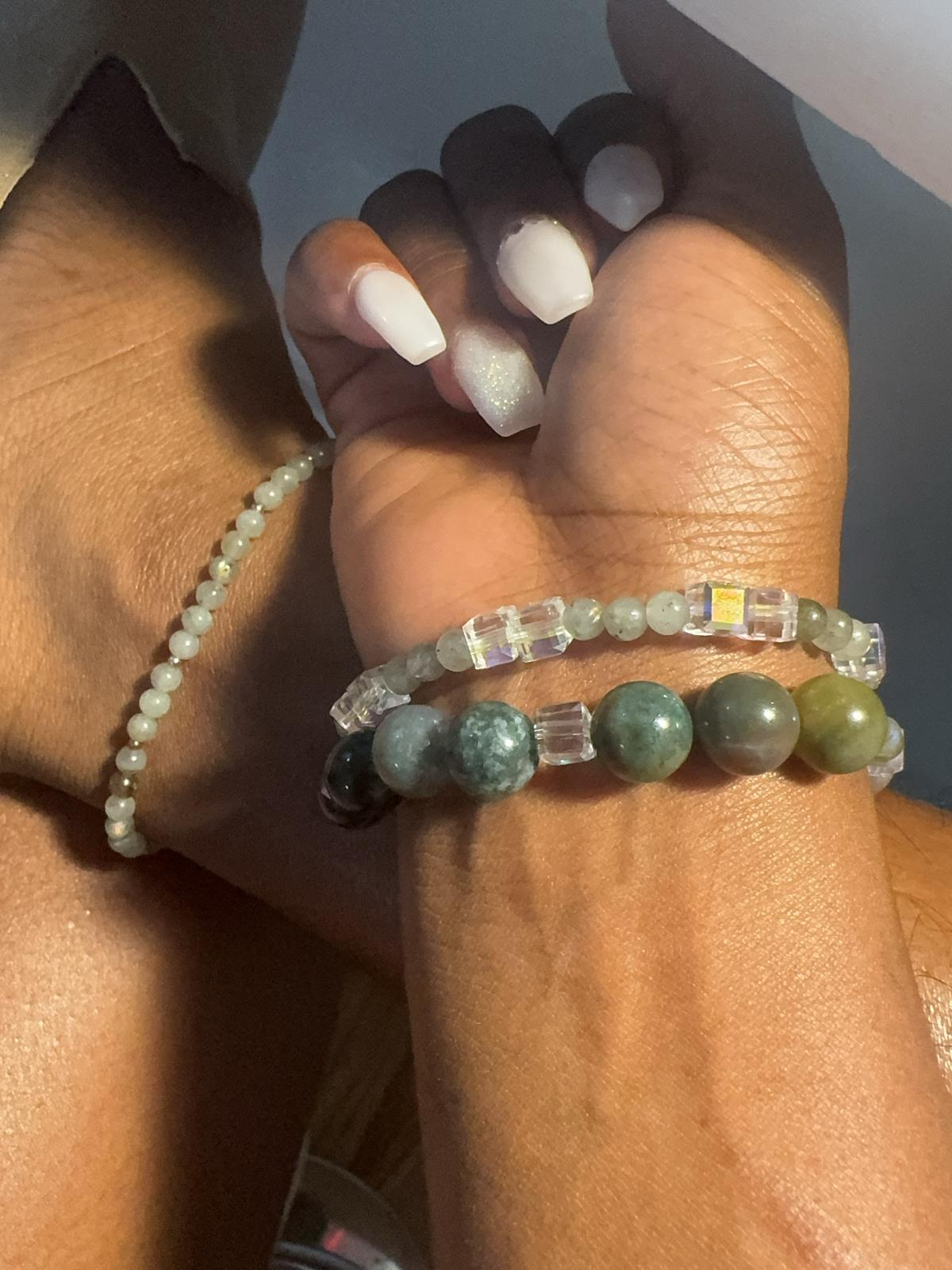 Set of ankle bracelet and wrist bracelet